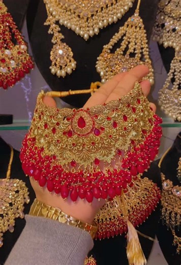 Bridal Heavy Stylish Jewelry Set for Custom Orders