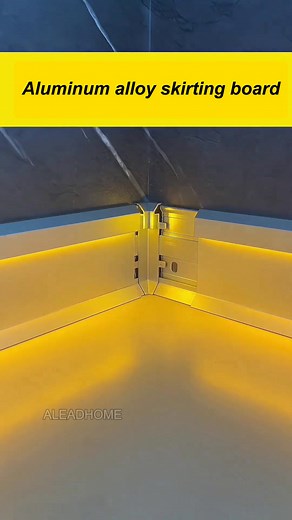 Aluminum alloy skirting board with lights#baseboard #light #led #lightingdecor #homedecor #homedecoration #interiordesign #homeowners #interiordesigner #madeinchina #art #christmas | Alead Home Intelligent