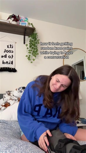 gotta love those random pains you get after knee surgery #kneepain #kneesurgery #kneesurgeryrecovery #mpflreconstruction #kneerehab