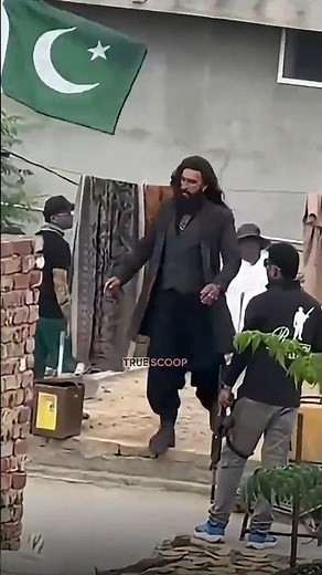 When Film Start with Villain