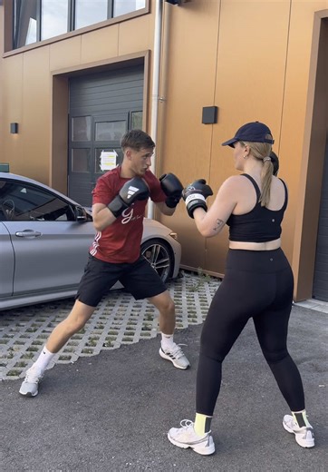 Training Boxing outdoor #boxin #suisse #crissier #outdoor #figh #fighting