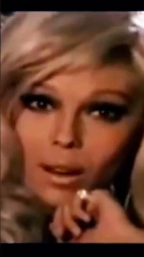 Nancy Sinatra - Sugar Town 1967