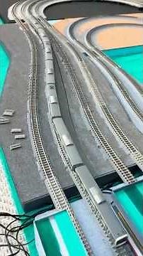 【Zゲージ】　モジュールレイアウト　試験走行　工事中　複々線区間　【Zショーティー】