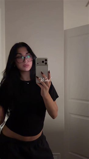 elia (@elia.bastida)’s videos with original sound - 𝓪𝓿𝓮𝓻𝔂✖️