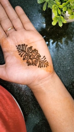 simple mehandi🥰#simplemehndi#simplemehandi#simplemehndidesign#simplemehandidesign#easymehndi#mehndi