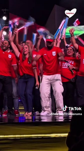 Noche inaugural de la Teletón 20-30: ¡Energía y amor!