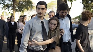 A Menina que Matou os Pais - A Confissão: veja sinopse, elenco e trailer