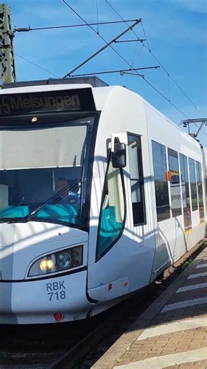 RT5 verlässt Kassel - Oberzwehren