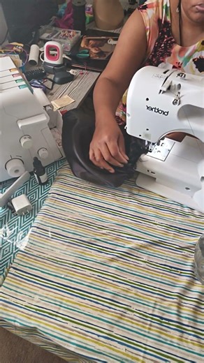 Sewing Watch TVLDESIGNZ live #livedesign #creative #interactive