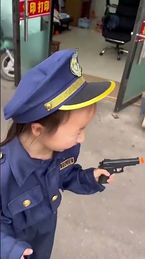 Policeman Cosplay costume #halloween #police #policecargames