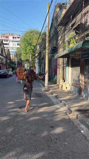 Exploring the Kershaw Walk Scene in Movies