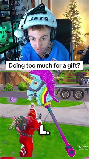 What picaxe would you choose? #fortnite #christmas #gift #gaming #fyp