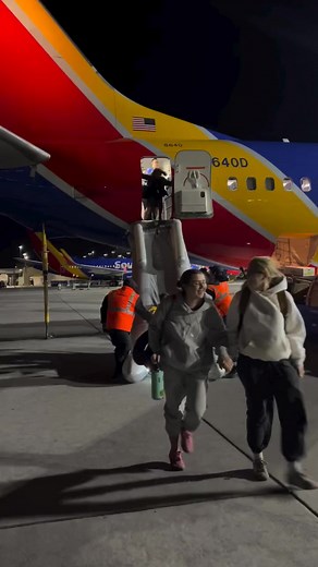 31K views · 274 reactions | ‼️ BREAKING Laptop Battery Fire Causes Scare on Southwest Airlines Flight to Reno READ FULL REPORT️ https://www.aviationliker99.info/archives/1799 | Aviation GM | Facebook