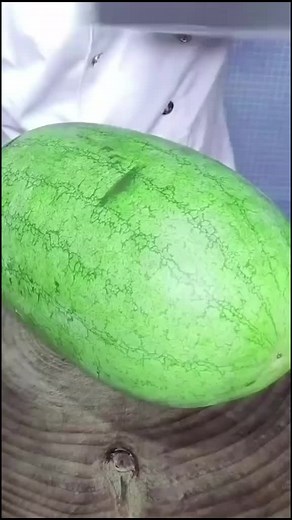 watermelon🍉#foryou #fy #4u #foryoupage #fyp #satisfying #amazing #viral #tiktok #trending #watermelon