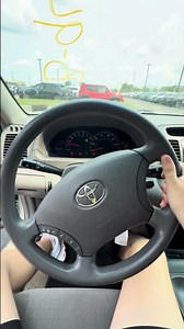 2005 Toyota Camry startup, rev and horn