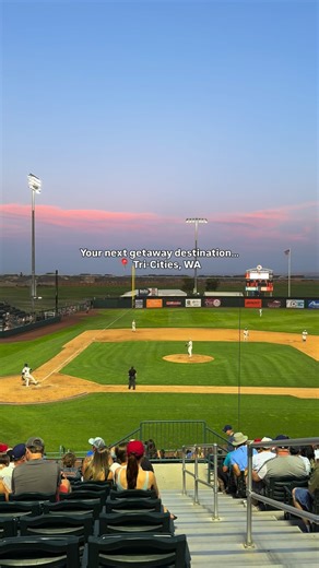 Looking for your next getaway destination? A place to slow down, sip something amazing, walk along the river, taste the local flavors, and watch the sky turn gold over the hills. Sunshine, scenery, and endless ways to explore — that’s the Tri-Cities.☀️ #VisitTriCities #TriCitiesWA #ExploreTriCities #WashingtonWineCountry #PNWTravel #VisitWashington #FallInTheTriCities #ScenicWashington #WineCountryLife #WeekendEscape #PNWAdventures #visittricitieswa #explorewa #hiddengems #easternwashington | Vi