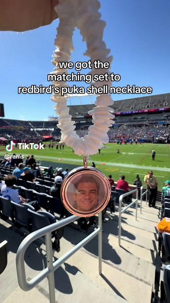 the only puka shells you should be getting from your boyfriend #LARams #PukaNacua #tsitp #Redbird #jeremiahfisher