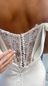 How to hook and button a wedding dress! ✨💖 #alinaalterations #wedding #weddingdress #weddinginspiration #bridal #bridaltips #howto #viral #trend #trending #alteration #foryoupage #fyp #foryourpage #fyp #fypシ #reels #instagram #instamood #insta #instalike #like #share #love #bride #beautiful #trendy #dress | Alina Alterations