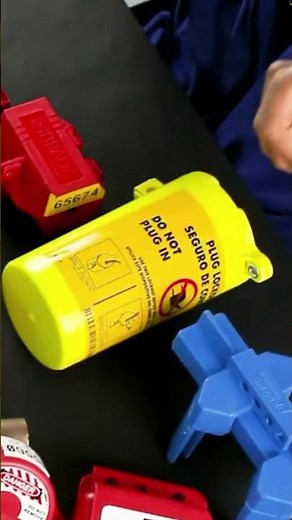 Candado de bloqueo y etiquetado