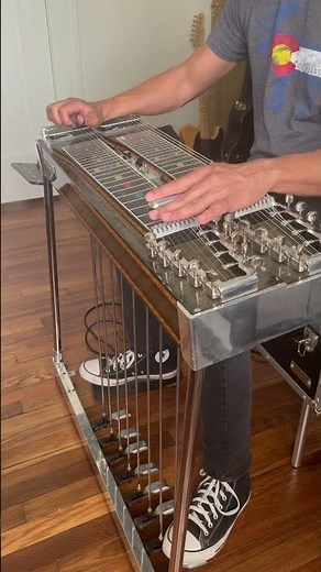 Steel intro to Vince Gill’s “Look At Us” #pedalsteelguitar #steelguitar #shorts