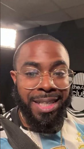 Using Diffusers for Perfect Lighting at The AV Club Studios