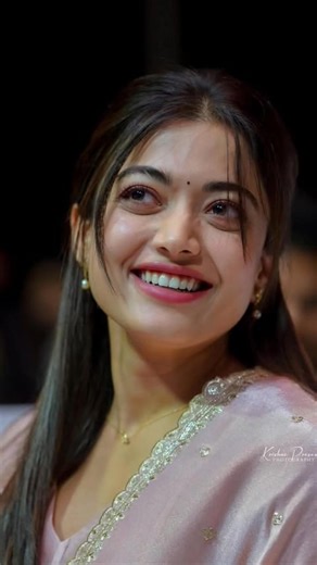 always_rashmika1 Our Beautiful Bhooma❤️💫🤗@rashmika_mandanna.#rashmikamadan #rashmikamandannafc#
