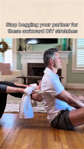 If you’re tired of temporary relief for your back pain, you need to try this at home.#backmassager #backpain #lowbackpain #backpainrelief #physiotherapy #streching
