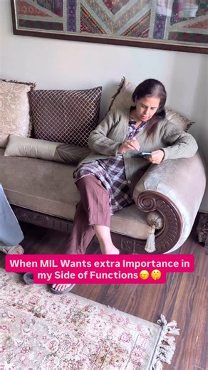 The_Arya's | Rishabh| Ashna | Content Creator on Instagram: "Ye Motherinlaw samaaj itna bhav kyu khate hai asse mauke par?🤔😆 . . . . MIL-DIL|Relatable Reels . . . . [motherinlaw,funny,content,reelviral,viral,daughter in law,explore,comedy,relatable,Real,Reality,Saas,Bahu] . . . . . RishabhAshnareels#instareels#MIL#DIL#funny#comedy#laughter#content#viral#reelviral#trendih#relatable#relate#share#explore#viralreels#fyp#Reel#Real#Saas#bahu#Drama#share#Forward#follow#"