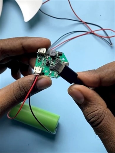 DIY BLDC Fan Using Lithium Battery - Easy Portable Build