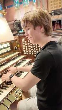 Improvising on this beautiful hymn #pipeorgan #organist #hymns
