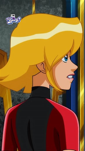 What’s a spy without her accessories? Totally Spies S7 - Sundays @ 9a on @cartoonnetworkofficial 💄🎒🕶️✨ #cartoonnetwork #totallyspies | Cartoon Network