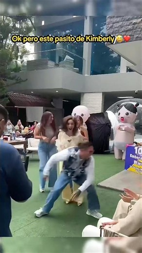 KIMBERLY BAILANDO COMO CANGURO 😂❤️ | #jukilop #shorts #kimberlyloaiza