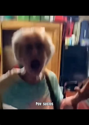 Os vídeos de Oops TVHub (@oops.tvhub) com som original - Oops TVHub