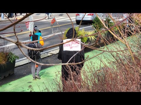 Meechie is live at the F Ice Peaceful Protest!