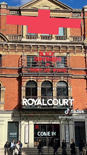 Ten Things To Do In Chelsea London #chelsea #london #chelsealondon #thingstodoinchelsea #saatchigallery #chelseaphysicgarden #rhschelseaflowershow #chelseaharbour #chelseashops #chelsearestaurants #dukeofyorksquare #chelseafarmersmarket #royalcourttheatre #everymanchelsea