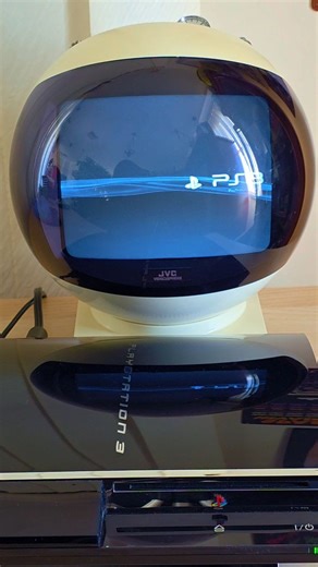 David Wellman | Playstation 3 startup on the Jvc Videosphere Space Helmet Crt Tv 😁 #ps3 #playstation #retrogaming #nostalgia #2000s | Instagram