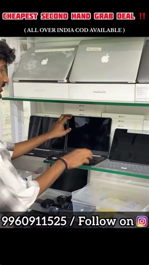 IPAD AIR 3 GEN COMBO WITH KEYBOARD GRAB DEAL JUST DM& CALL FOR ANY QUERIES TO VEDANT APPLE STORE 😉