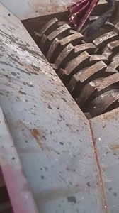 Metal and Plastic in Industrial Shredder! #trituradorindustrial #fy #foryou #tiktok #trending #video #popularvideo #tiktokviral #pravoce #viral #fun #asmr #shredder #highlights | Hello bro