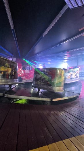 Waltzer 7 of 7 of Nottingham Goose Fair 2025 and have we saved the best until last? This is Proctors Fun Fairs🪩🕺🏼 #waltzer #goosefair #nottingham #fairground #funfair | PT Vlogs UK