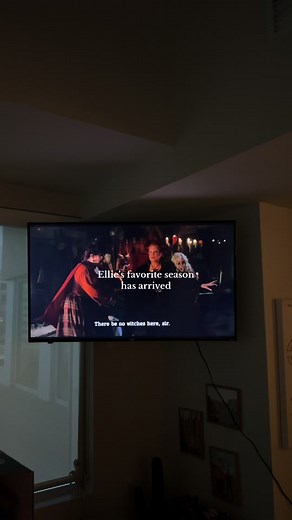 i am oh so happy🎃🍂🍁👻💀