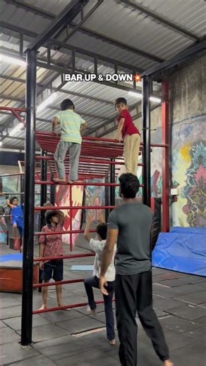 Monkey Bar Up & Down Exercise | Build Grip Strength & Pull Power#MonkeyBars #GripStrength #Calisthen