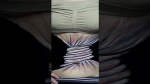 Knot body makeup reveals astonishing body art detail