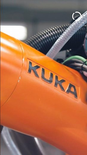 Automated electric car battery disassembly with KUKA robots