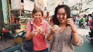 Join us on a food tour through Ho Chi Minh City and experience the vibrant street food scene! Taste local delicacies, explore hidden gems, and learn about Vietnamese culture. #Withlocals #HoChiMinhCity #StreetFood #Vietnam #FoodTour | Withlocals