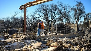 What Los Angeles fire victims can expect from their insurance adjuster