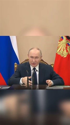 Reports Indicate Russian Submarine Deployment to Region Amid Complex Geopolitical Dynamics