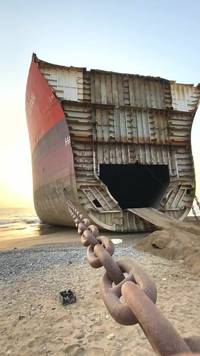 1.6M views · 4.9K reactions | 39_2 Gadani Ship Breaking Yard Beach#ship #sea #maritime #shipping #love #boat #ocean #shipspotting #travel #sailor #cruise #vessel #ships #art #lifeatsea | SADE Ship | Facebook