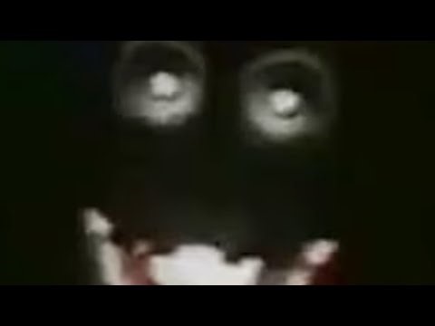 REACTING TO Paranormal Investigation [FNAF/VHS]