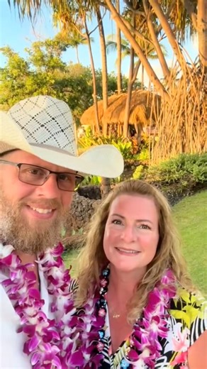 Beach camping in MAUI… on a budget?? We honestly didn’t know this was possible either. 😅🌴 This reel is a peek into Part 1 of our Maui series — focused on beach camping, hidden gems, our favorite snorkeling spots, a cacao farm tasting, and the most authentic luau we’ve ever experienced. But don’t worry — this is NOT the only Maui video. 👉 Part 2 drops next week and covers the Road to Hana and Haleakalā National Park. It was one of the most unforgettable days we’ve had traveling! 🌋🌄 I’ll drop