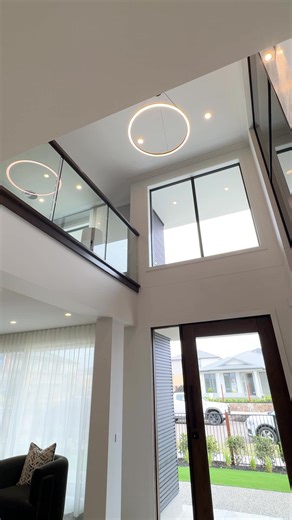 When drama meets detail, you get the Astoria Grand Living Atrium 58. 🎉✨ At Riverfield, the Light Meets Dark interior scheme sets the tone – Caesarstone’s new Lunar Frost benchtop brings sculptural brightness to the kitchen, balanced by Laminex Midnight Oak cabinetry in AbsoluteGrain detail. Our Affinity homes delivers Better inclusions, beautifully layered, and made for homes that love to entertain. Explore the Astoria Grand Living Atrium 58 at Riverfield today. #AffinityCollection #BetterInclu